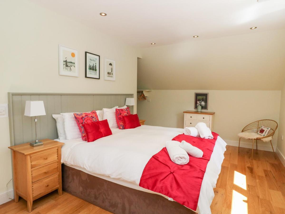 Waterfall Apartment Inverness Ngoại thất bức ảnh